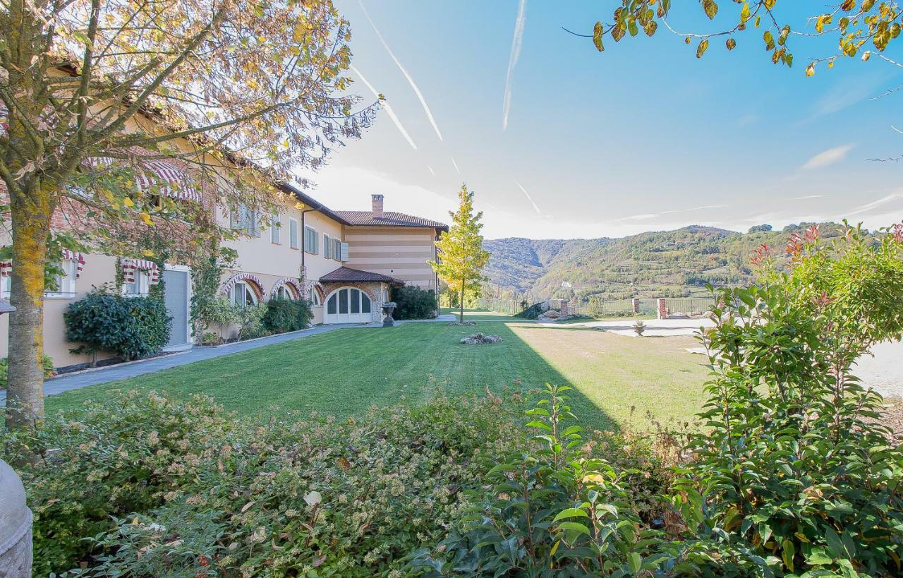 Tenuta Pian D'Attesio - Agriturismo Castelletto Soprano Ngoại thất bức ảnh