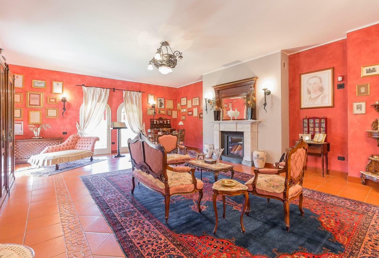 Tenuta Pian D'Attesio - Agriturismo Castelletto Soprano Ngoại thất bức ảnh