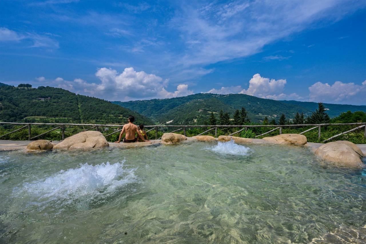 Tenuta Pian D'Attesio - Agriturismo Castelletto Soprano Ngoại thất bức ảnh
